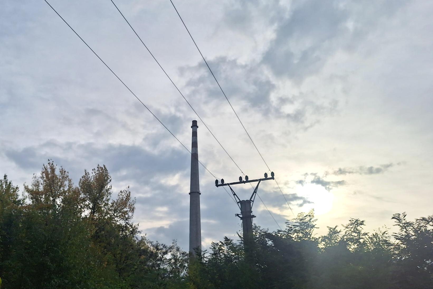 Rozdelili kompenzácie za drahšiu elektrinu. Získalo ich deväť priemyselných podnikov